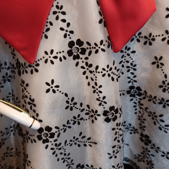 Bonnie Jean - Picture 3 of 4